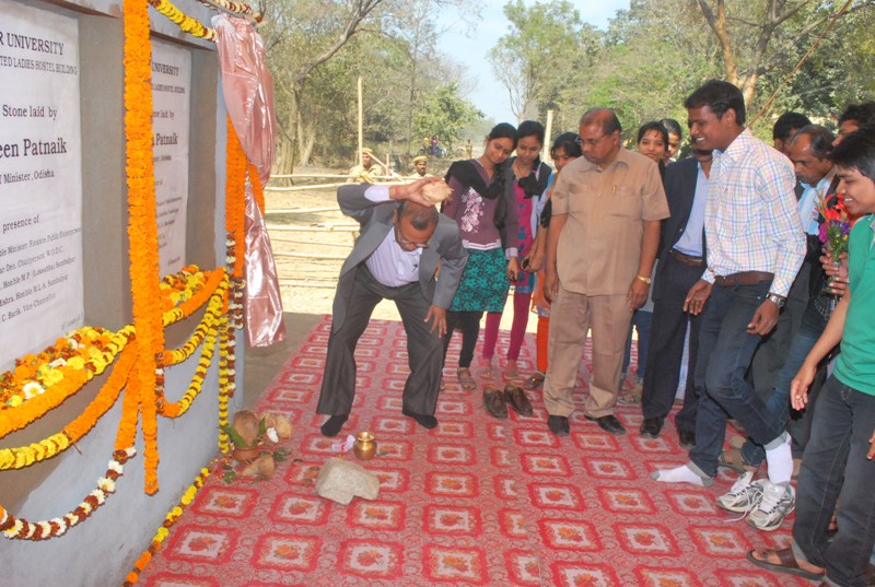Inaguration of SUIIT Building & Foundation Stone Laying of 3 Girls Hostels & 01 Boys Hostel,SU